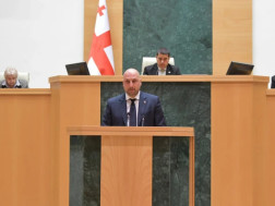 ირაკლი ხელაძ